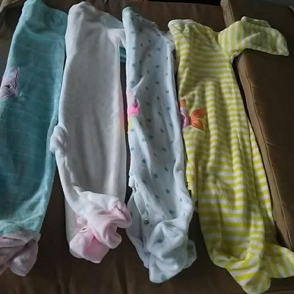 Carter's terry cloth sleepers size 6 months